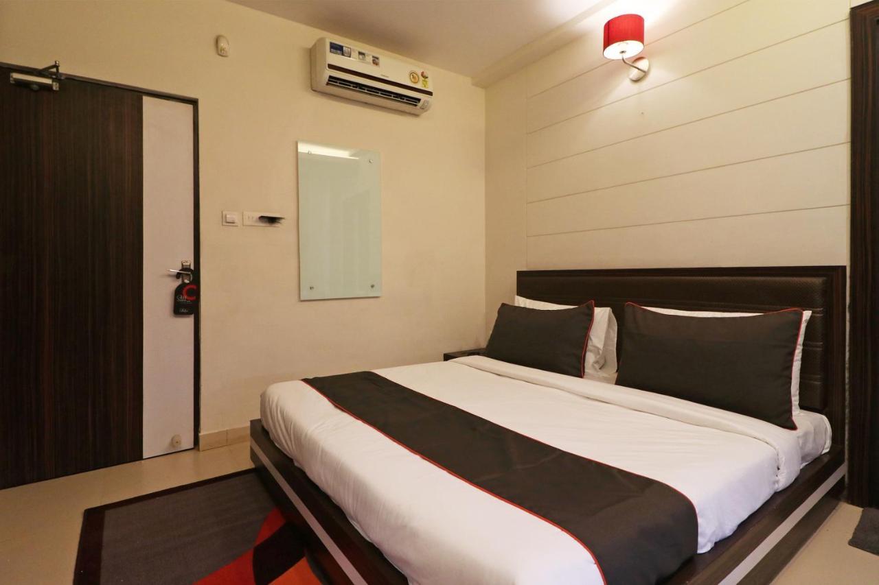 Collection O 45990 Premiere Villa Kakarmatha Εξωτερικό φωτογραφία